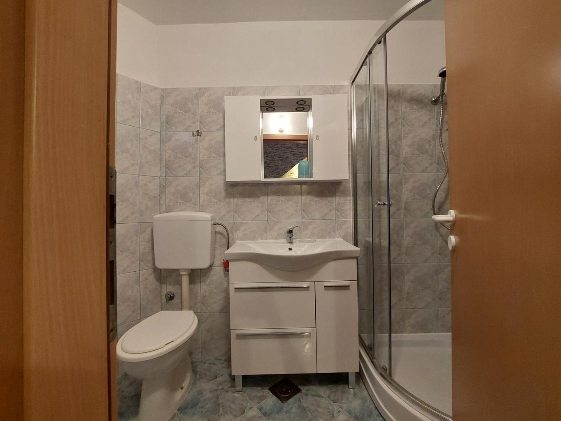 Leona Apartman Novigrad Istria Kültér fotó